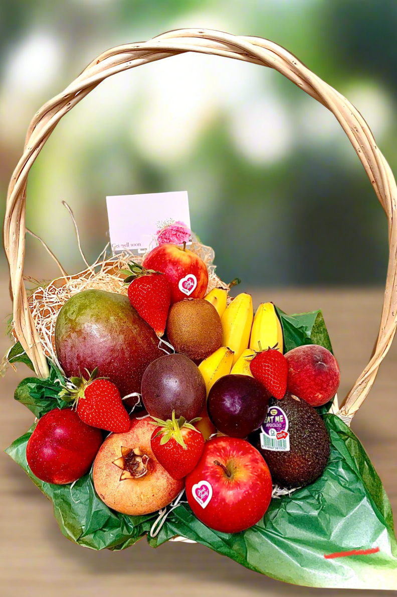 Christmas Fruit Basket Classic Small