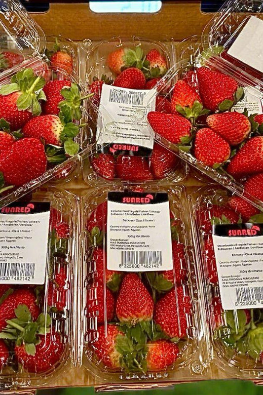 Strawberries Egypt [10x250 Grams] Box